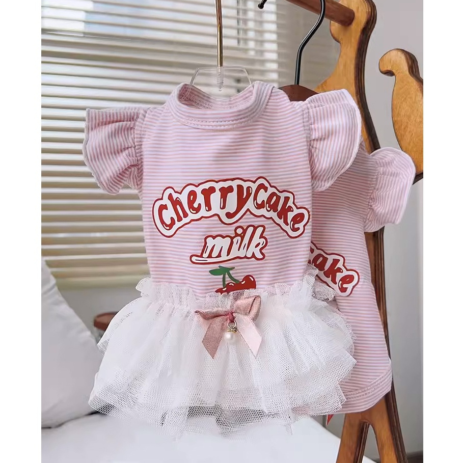 Petstyle เสื้อและชุดเดรสสุนัขและแมว ลายการ์ตูนแขนระบาย
