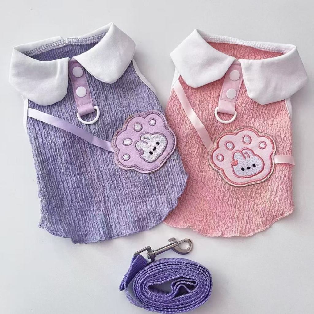 ตุ๊กตาน่ารักปลอกคอสัตว์เลี้ยงสายรัดเสื้อกั๊กฤดูร้อนบางระบายอากาศเสื้อสําหรับสุนัขแมวลูกสุนัขเท็ดดี้บิชอน