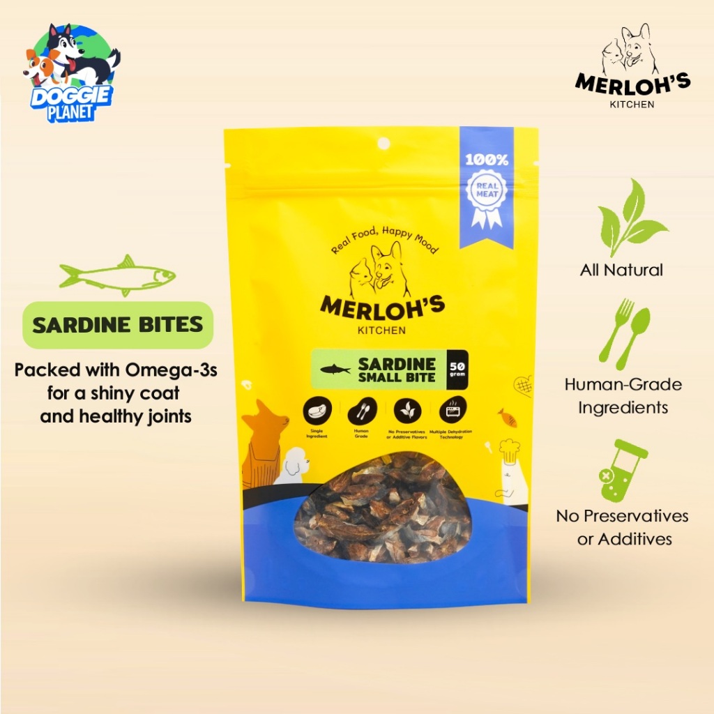 Merloh's Kitchen Small Bite Sardines ปลาซาร์ดีนอบแห้ง ชิ้นเล็กพอดีคํา ขนมแมว ขนมสุนัข โอเมก้า 3 บํารุงขน บํารุงข้อต่อ 50 g